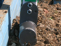 Compactor cu deget